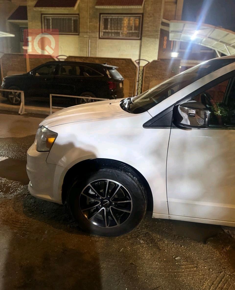 دودج جراند كارافان